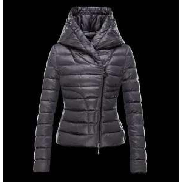 2026秋冬 MONCLER モンクレール ダウンジャケット 美品