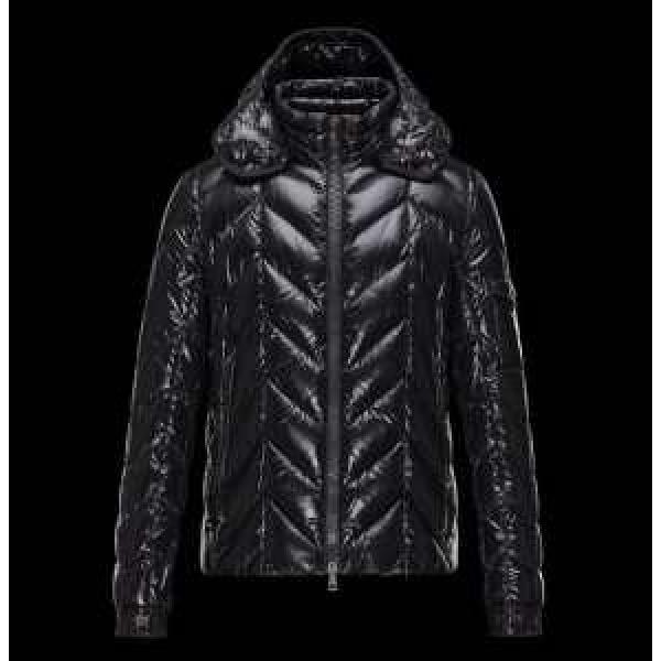 2026秋冬 抜群の雰囲気が作れる! MONCLER モンクレール ダウンジャケット