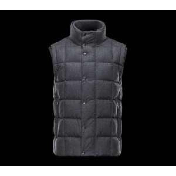 大人のおしゃれに 2026秋冬 MONCLER モンクレール ダウンジャケット