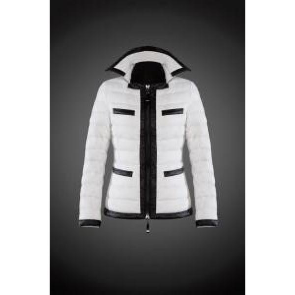 2026 秋冬 MONCLER モンクレール プレゼントに レディース ダウンジャケット8822
