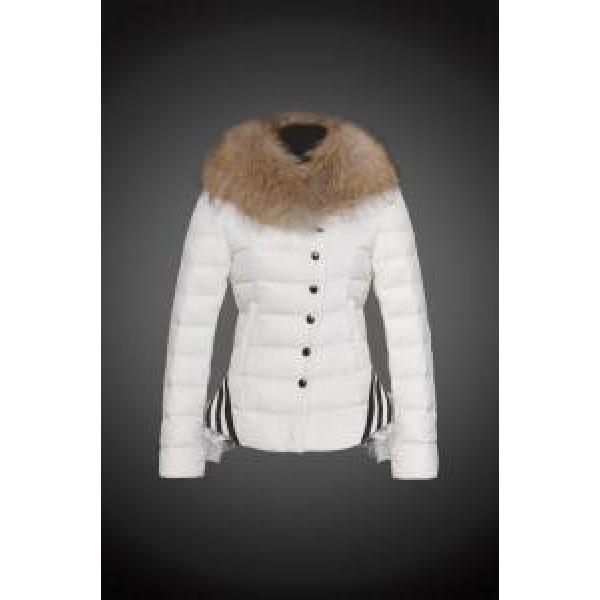 2026 秋冬 風も通さない  MONCLER モンクレール レディース ダウンジャケット8808