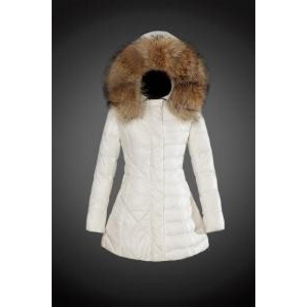 2026 秋冬 快適な着心地をキープ MONCLER モンクレール レディース ダウンジャケット 8803