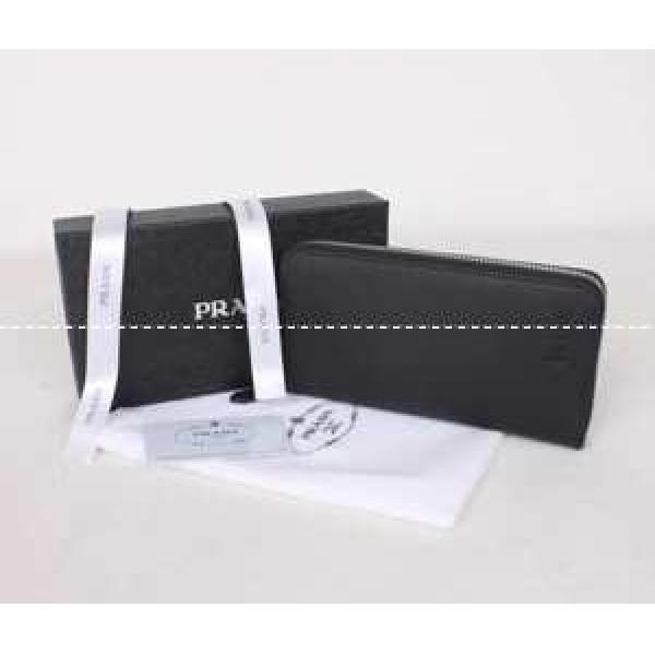 2026格安！PRADA プラダ メンズ財布
