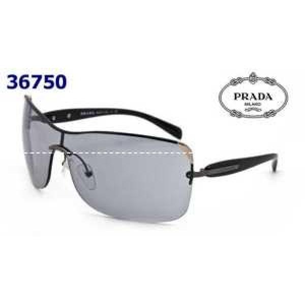最旬アイテム 2026 PRADA プラダ サングラス