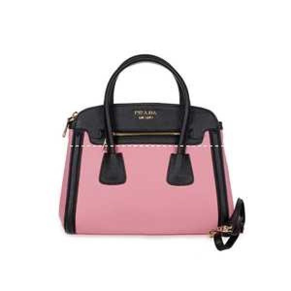 完売品！2026春夏 新作 PRADA プラダ 手持ち&amp;ショルダー掛け2596
