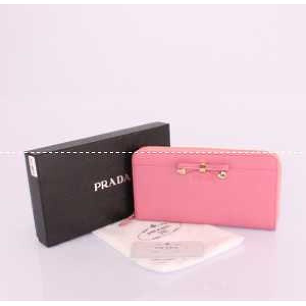 ～希少 2026新作 PRADA プラダ レディース長財布0506