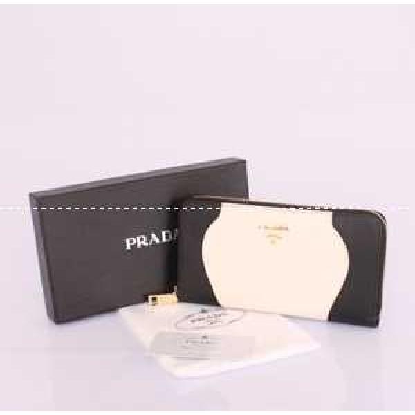 2026新作 PRADA プラダ 大人気☆NEW!!レディース長財布0506B