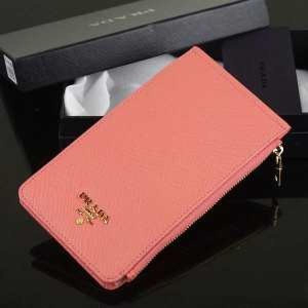 希少 2026 PRADA プラダース長財布