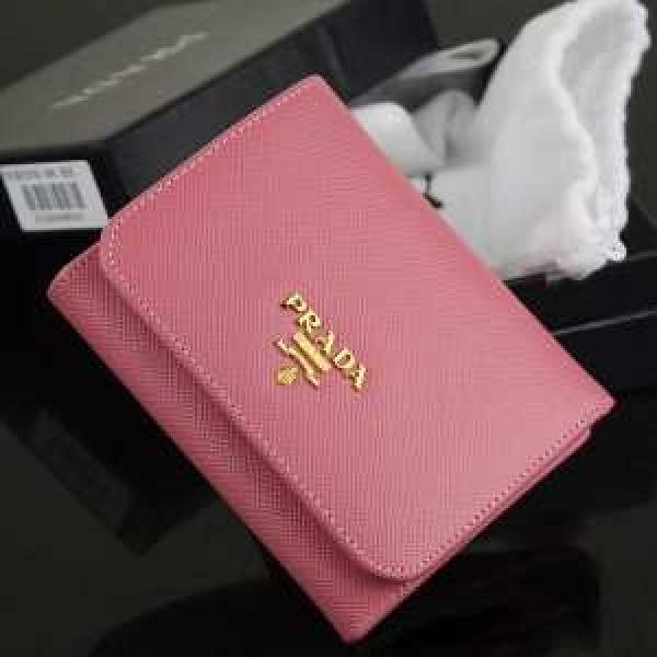 2026最旬アイテム PRADA プラダース長財布