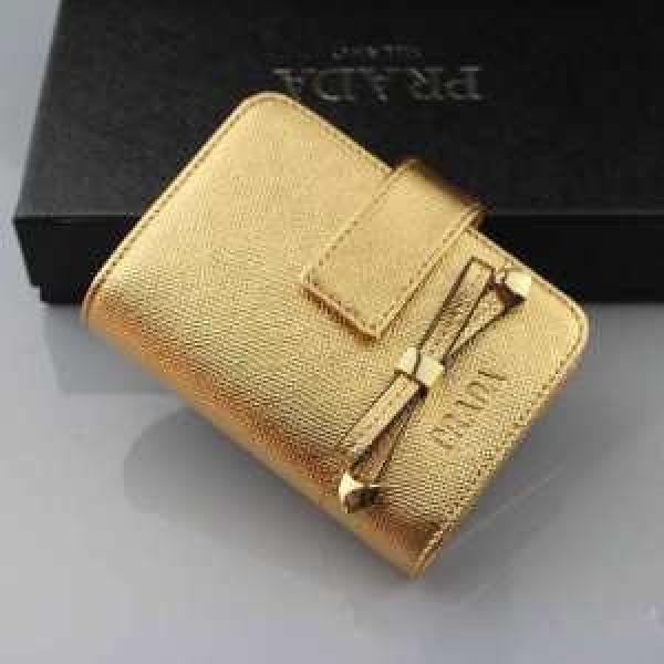 美品！ 2026 PRADA プラダース長財布