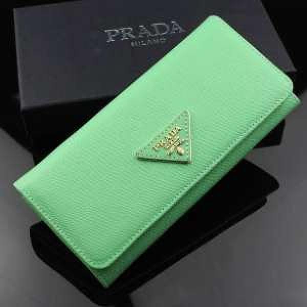 【激安】 2026 PRADA プラダース長財布