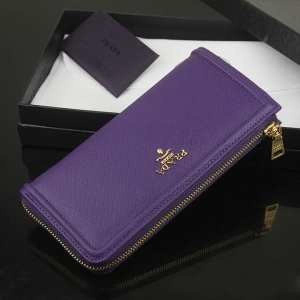 2026 PRADA プラダース長財布