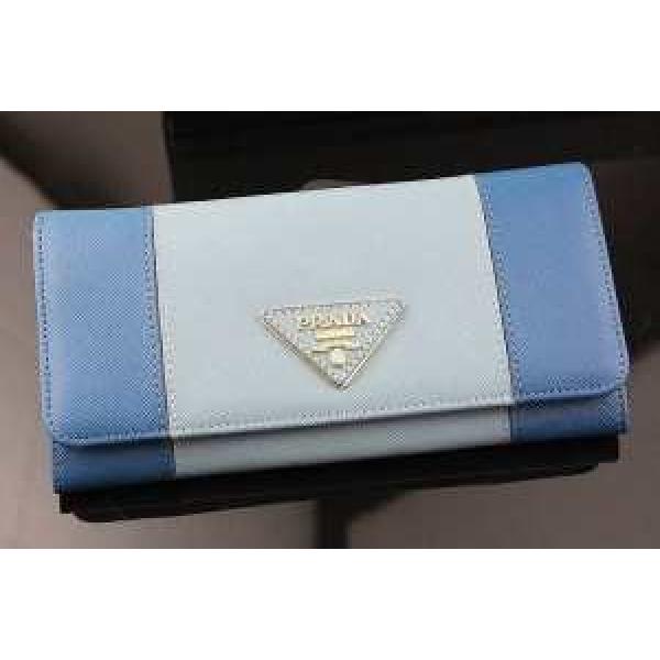 2026 PRADA プラダース長財布