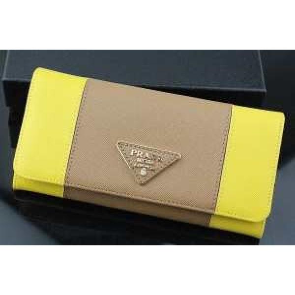 超レア 2026 PRADA プラダース長財布