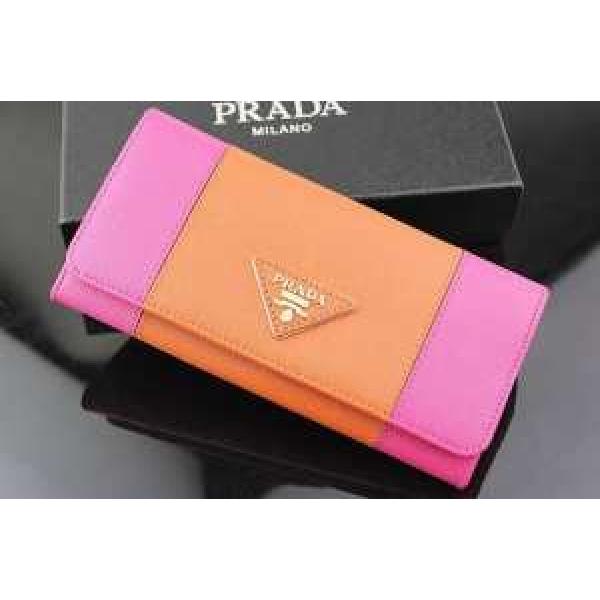 2026 PRADA プラダース長財布