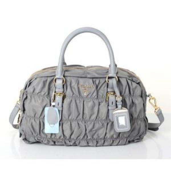 2026春夏 PRADA プラダ 最旬アイテム  手持ち&amp;ショルダー掛け レディース