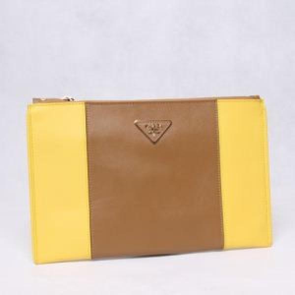 高級感演出 2026 PRADA プラダ  レディース財布