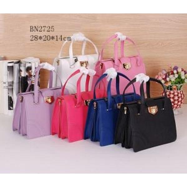 人気商品  2026 PRADA プラダ  手持ち&amp;ショルダー掛け BN2725 4色可選