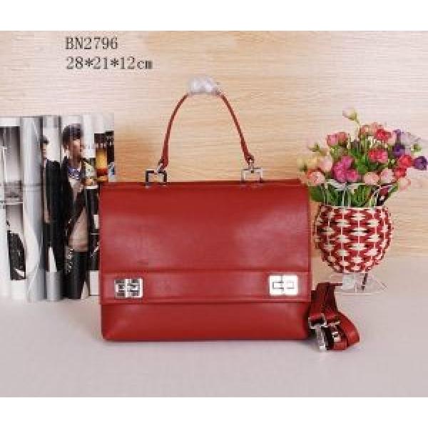 2026秋冬 欧米韓流 PRADA プラダ 手持ち&amp;ショルダー掛け BN2796