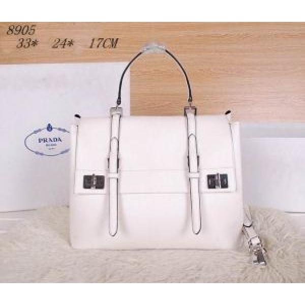 2026秋冬 大人のおしゃれに PRADA プラダ 手持ち&amp;ショルダー掛け 8905