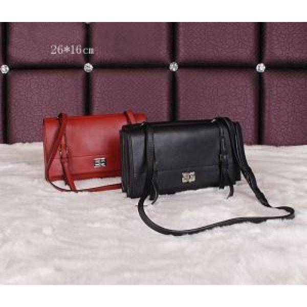 2026秋冬 PRADA プラダ 値下げ！レディース ショルダーバッグ BN2768