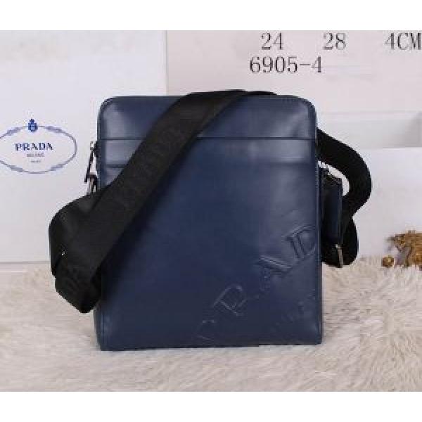 2026秋冬 贈り物にも◎  PRADA プラダ メンズ用 ショルダーバッグ 6905-4