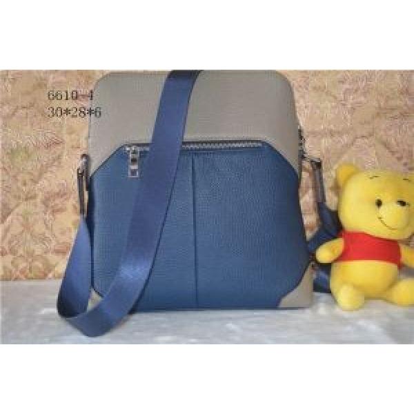 2026秋冬 人気激売れ  PRADA プラダ メンズ用 ショルダーバッグ 6610-4