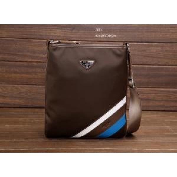 PRADA プラダ 2026 人気激売れ メンズ用 ショルダーバッグ 斜め掛けバッグ 5881