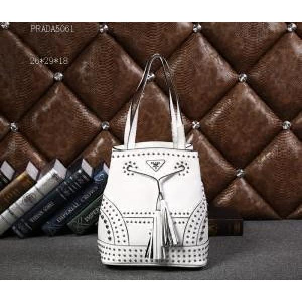 PRADA プラダ 2026 上質 収納力最高 ショルダーバッグ 5061