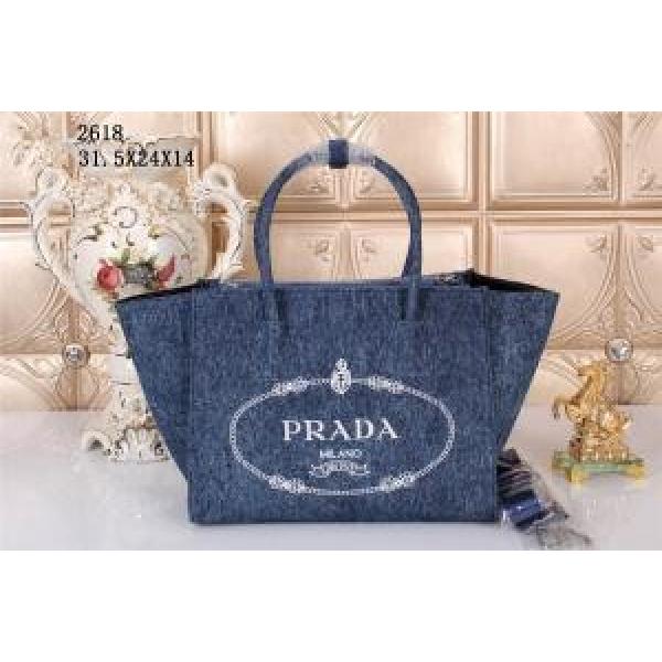 PRADA プラダ 2026 首胸ロゴ  レディースハンドバッグ ショルダーベルト付 2618