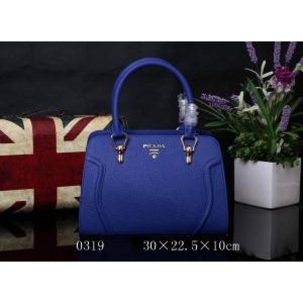 PRADA プラダ 2026 高級感演出 レディースハンドバッグ ショルダーベルト付 0319