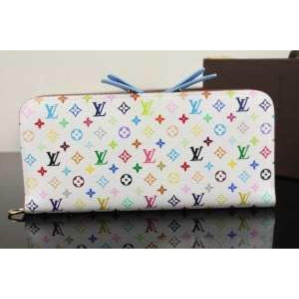 2026 夏コーデ LOUIS VUITTON ルイ ヴィトン  レディース長財布