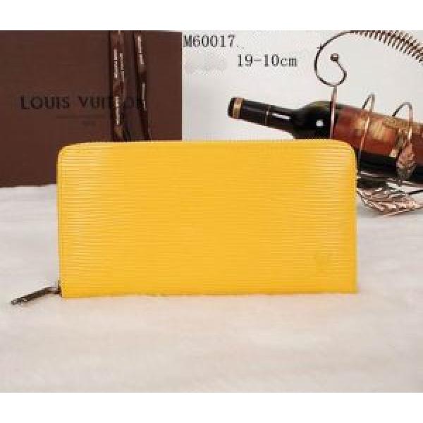 SALE!今季 2026春夏 LOUIS VUITTON ルイ ヴィトン  レディース財布 M60017