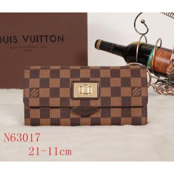 高級感演出 2026春夏 LOUIS VUITTON ルイ ヴィトン  レディース財布