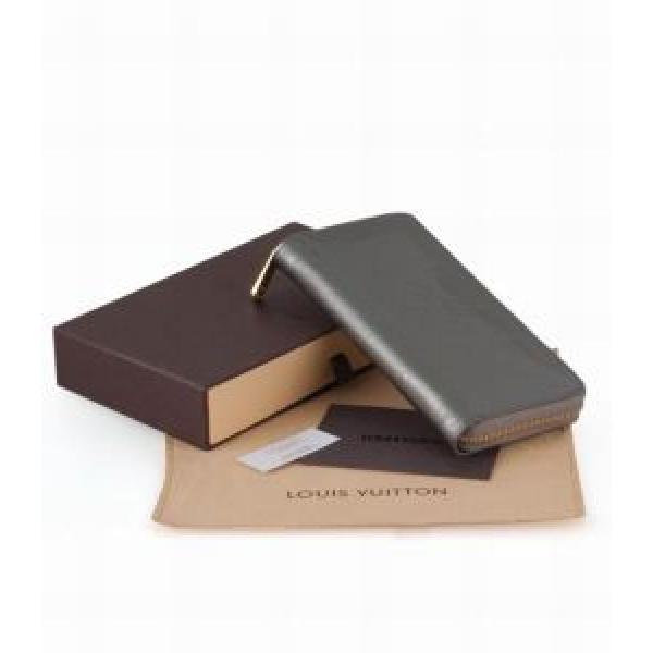 存在感◎ 2026春夏 LOUIS VUITTON ルイ ヴィトン  レディース財布 M61728