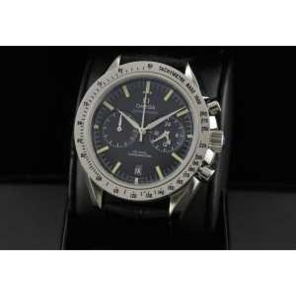 新入荷 クロノグラフ 夜光効果 日付表示 OMEGA オメガ  メンズ腕時計