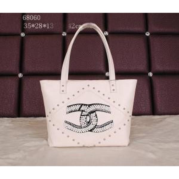 CH CH 2026 バックインバック 収納 レディース ショルダーバッグ 68060