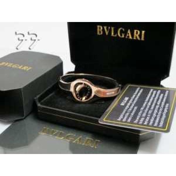 夏コーデに2026春夏 BVLGARI ブルガリ バングル