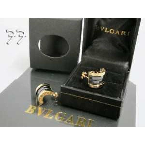 希少 2026春夏 BVLGARI ブルガリピアス