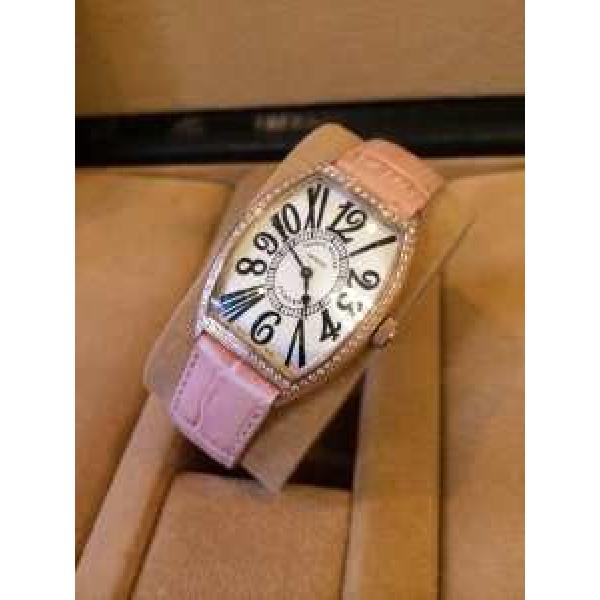 大人気 FRANCK MULLER フランクミュラー 優雅なデザイン性が高い腕時計