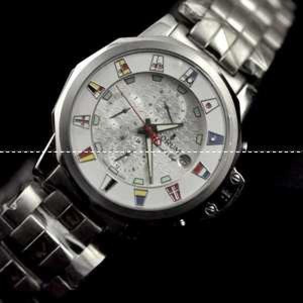 大人気　美品 CORUM-コルム 腕時計
