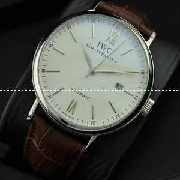 自動巻き 3針クロノグラフ IWC クオーツ メンズ腕時計　日付表示 ホワイト文字盤 43.10mm サファイヤクリスタル風防
