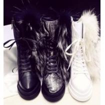 alexander mcqueen アレキサンダー マックイーン2026 ファー...