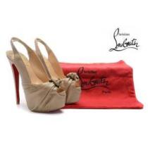 めちゃくちゃお得 2026 Christian Louboutin クリスチャン...