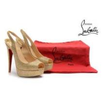 めちゃくちゃお得 2026 Christian Louboutin クリスチャン...