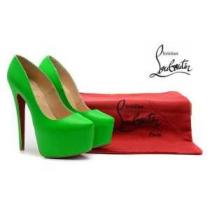 2026 美品 Christian Louboutin クリスチャンルブタンパン...