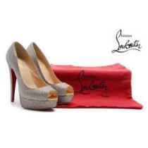 超レア 2026 Christian Louboutin クリスチャンルブタンパ...