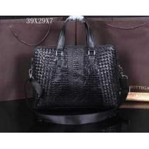 大人のおしゃれに 2026 BOTTEGA VENETA ボッテガ ヴェネタ 手...