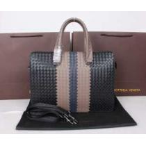 2026BOTTEGA VENETA ボッテガ ヴェネタ 手持ち&ショル...