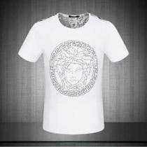 入手困難 2026 VERSACE ヴェルサーチ 半袖Tシャツ 4色可選